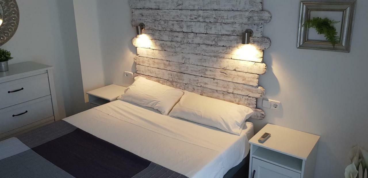 Domus Valencia Apartamentos Centro Frente A Torres De Serrano Экстерьер фото