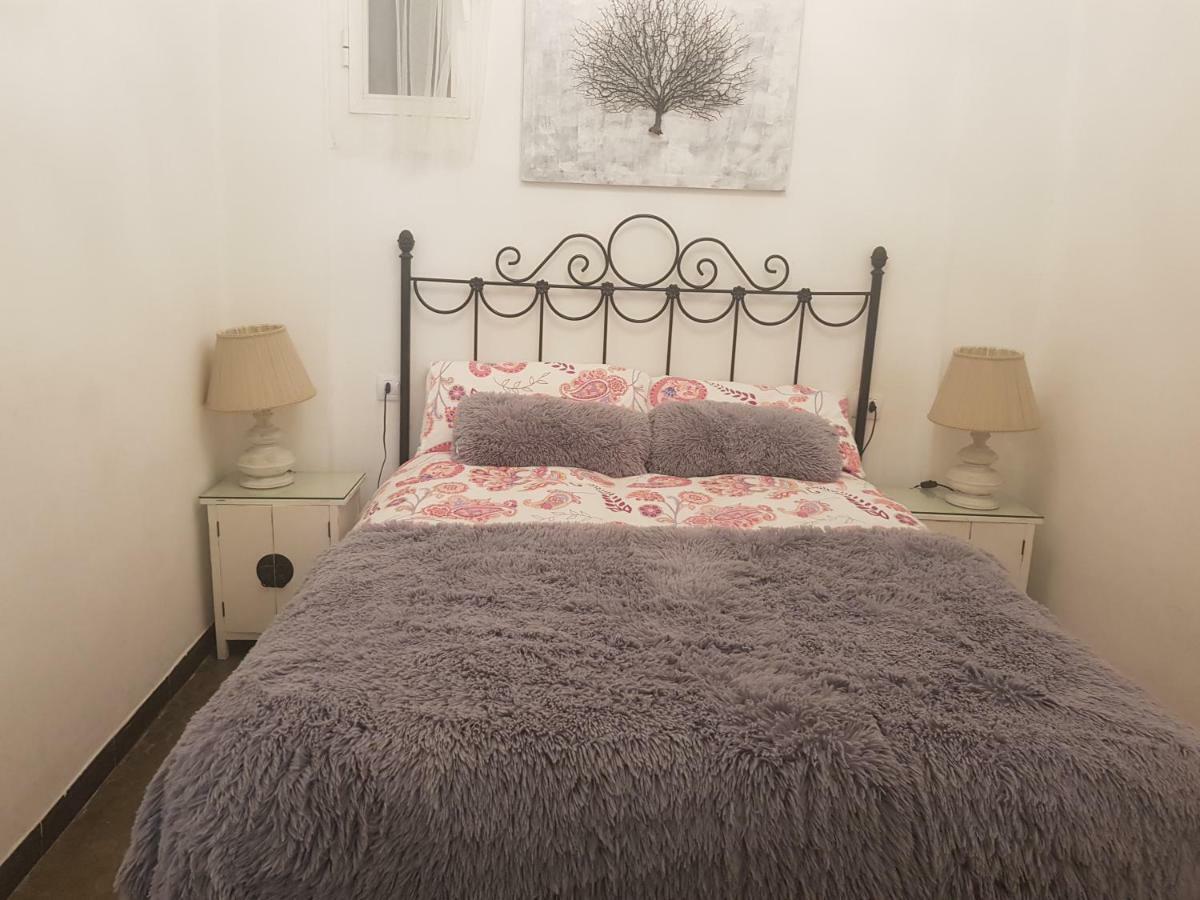 Domus Valencia Apartamentos Centro Frente A Torres De Serrano Экстерьер фото